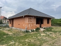 Продается совмещенный дом Tápiószecső, 94m2